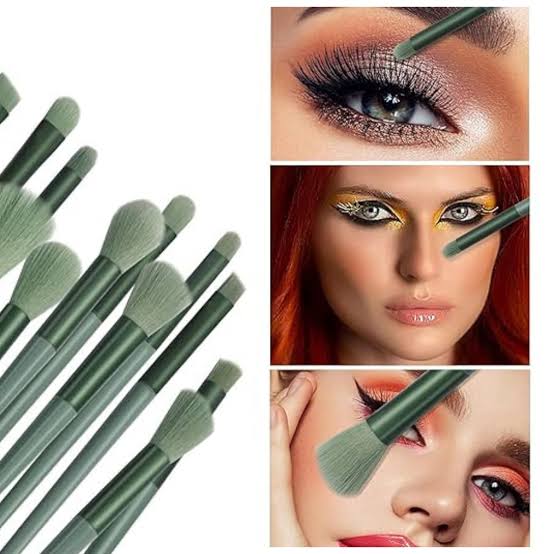 Professional Eye Makeup Brush Set – Soft & Precise Blending Brushes for Stunning Eye Looks